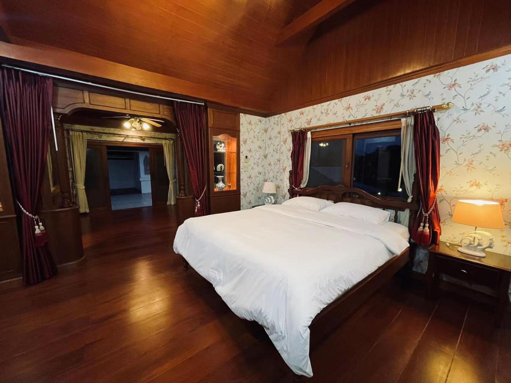 Phoenix Golf 10 Badroom Pool Villa Ban Huai Yai Bagian luar foto