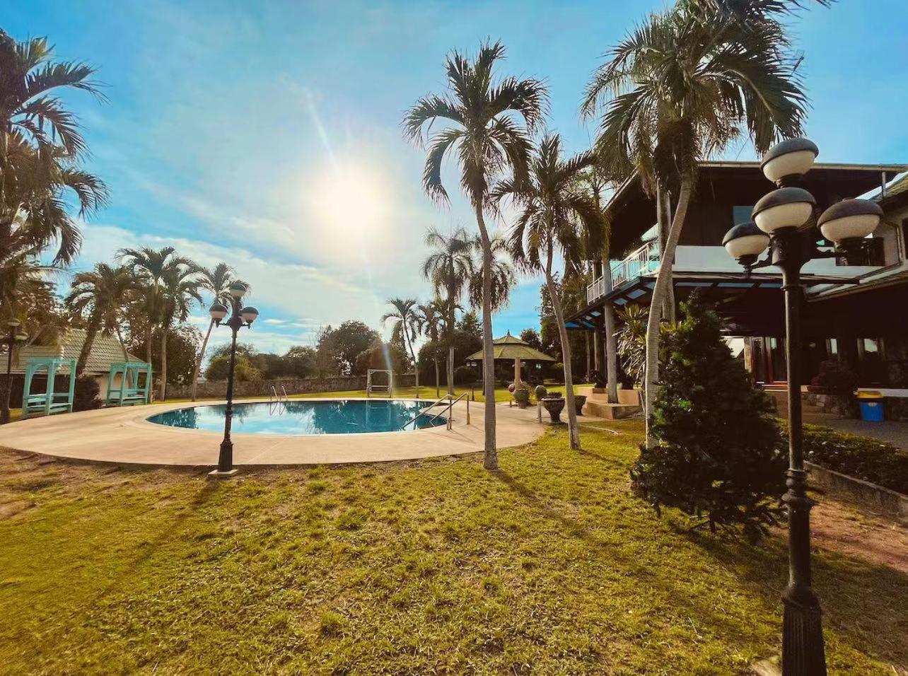 Phoenix Golf 10 Badroom Pool Villa Ban Huai Yai Bagian luar foto