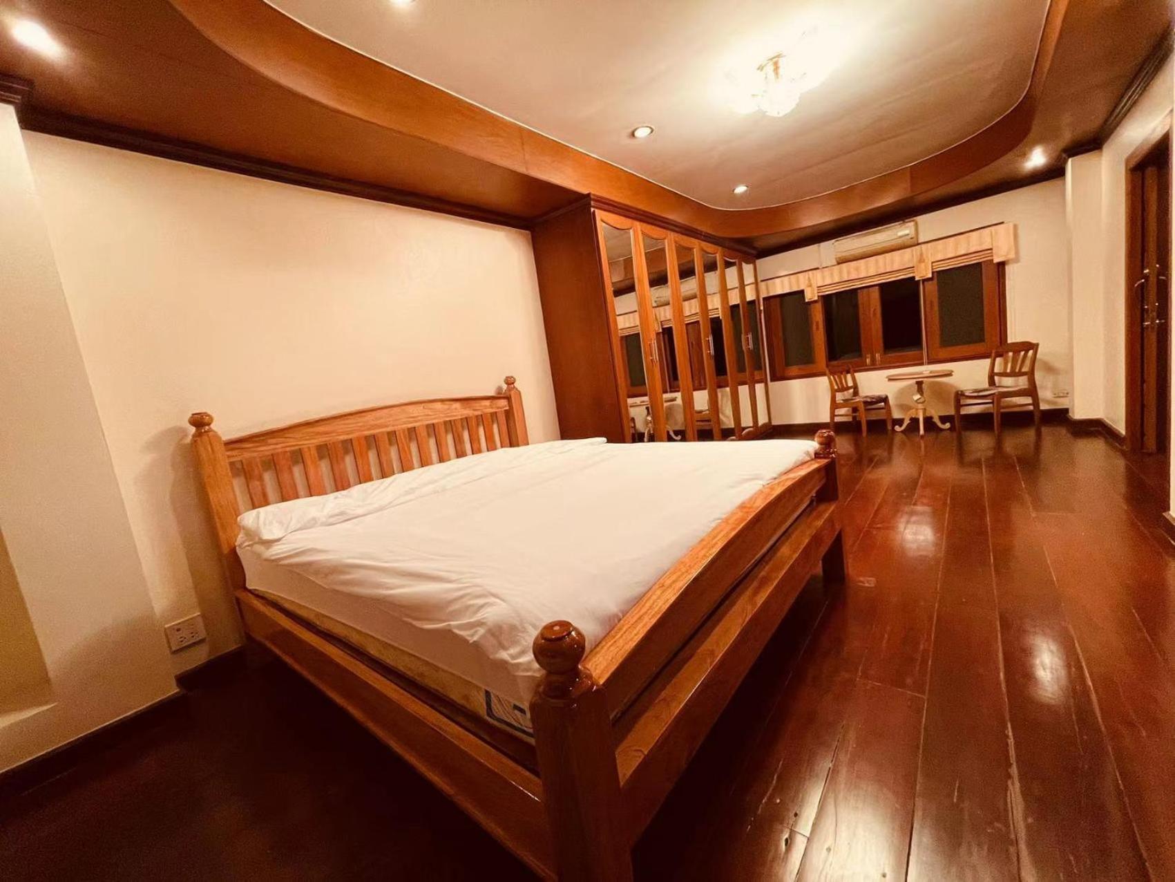 Phoenix Golf 10 Badroom Pool Villa Ban Huai Yai Bagian luar foto