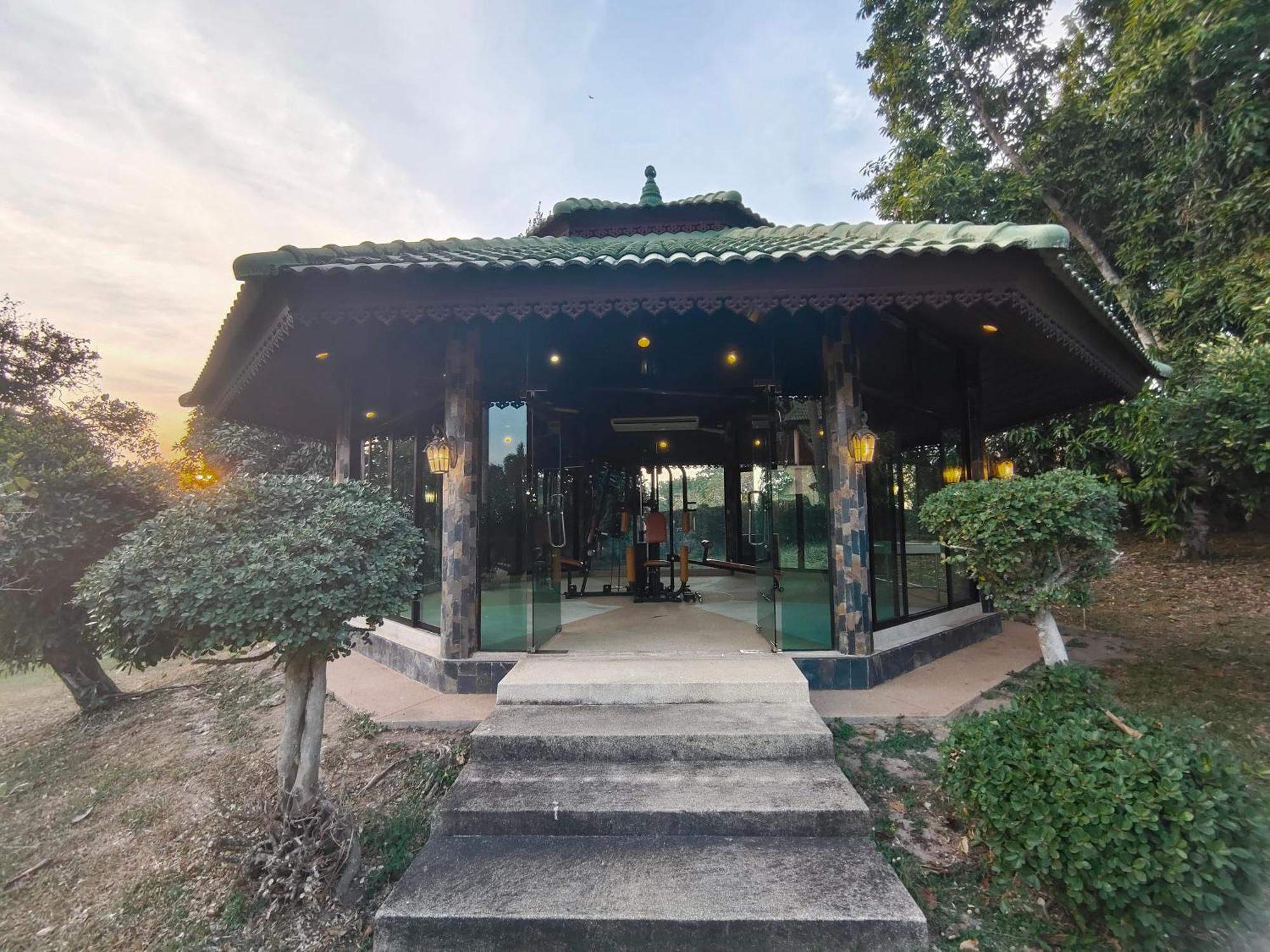 Phoenix Golf 10 Badroom Pool Villa Ban Huai Yai Bagian luar foto